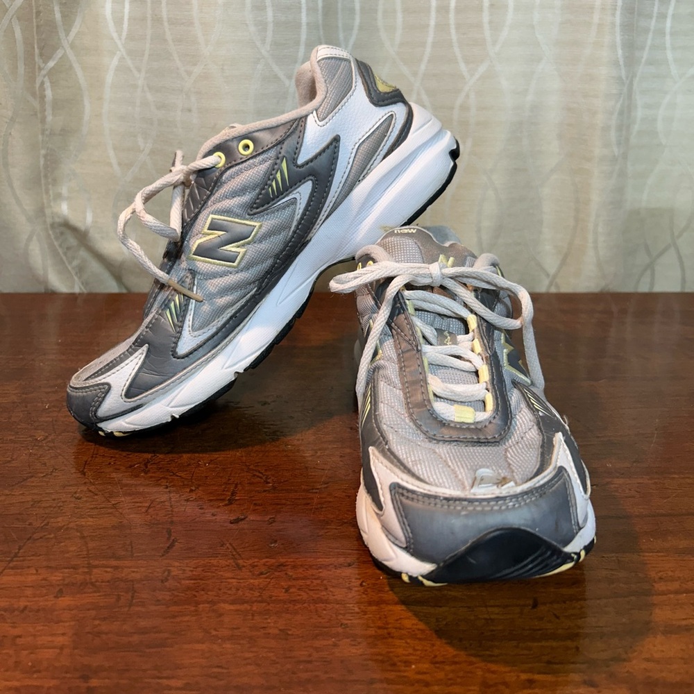New Balance 640 Gray and Yellow Athletic Womenβs Sneakers size 7.5